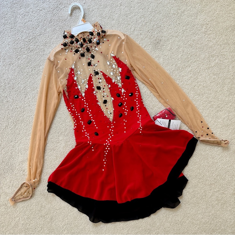 New Figure Skating Dress Ice Skating Dress Girl Size S (150~160cm)